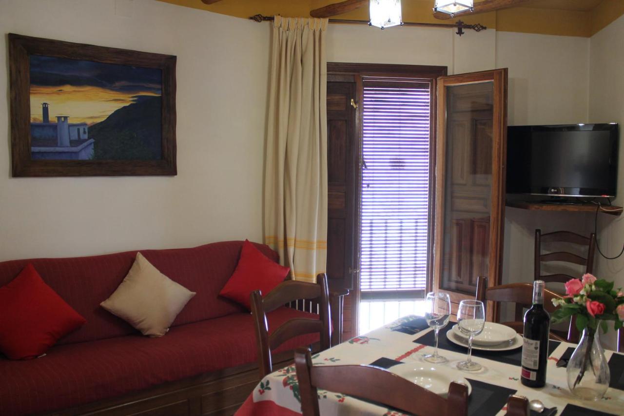 Apartamentos Rurales Rosendo: El Azahar Capileira Exterior photo